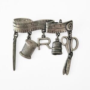 Vintage Sewing Themed Silver Tone Brooch Pin with letter R